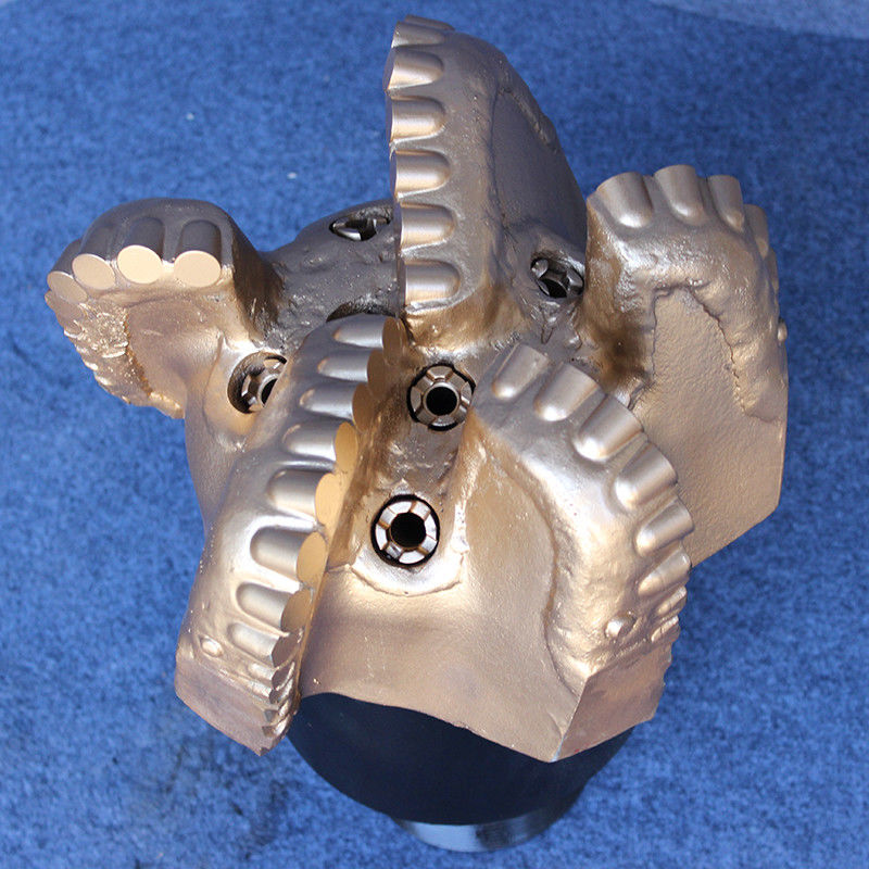 7 1/2 (190.5mm)  4 1/2API Connection PDC Drill Bits Unleash Drilling Efficiency