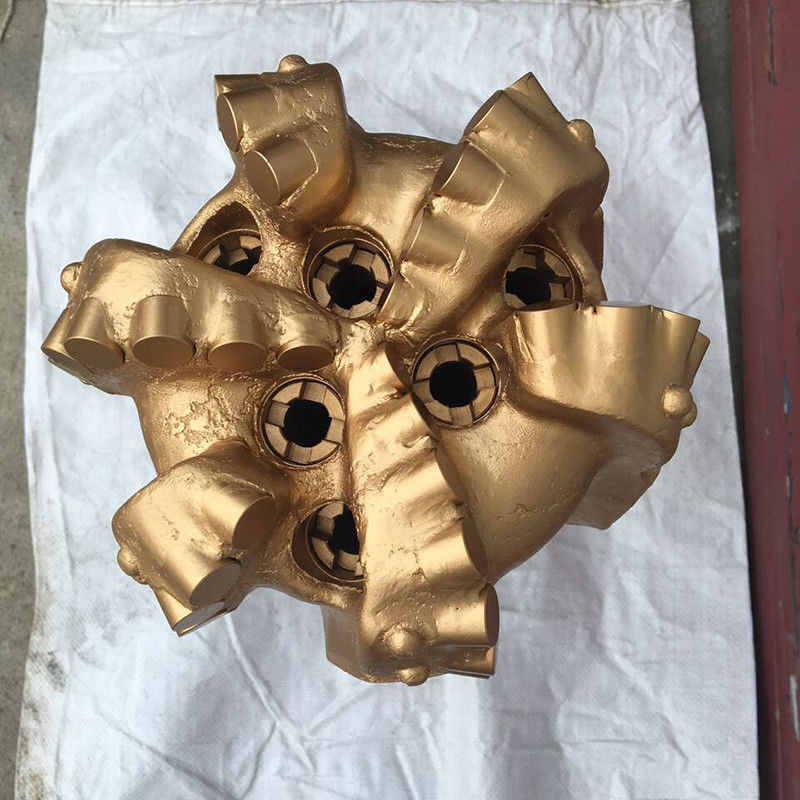 14 3/4 (374.6mm) Fixed Cutter Polycrystalline Diamond Drill Bits Sealed And Non sealed Bearing