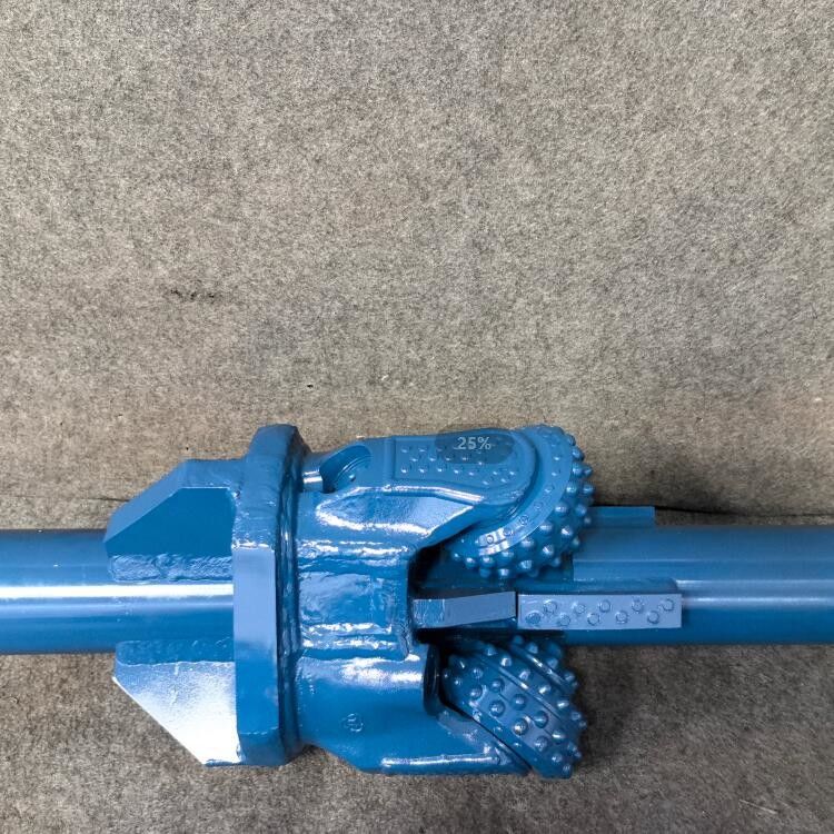 HDD Rock Hole Opener Reamers With Tricone Bit Cutter For Horizontal Directional Drilling