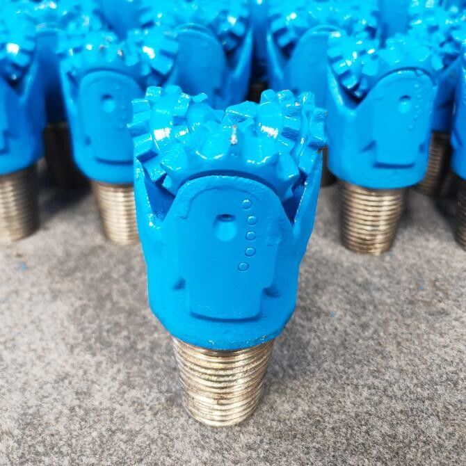 Heavy Duty Carbide Roller Cone Bits For Precision Forging Low Noise Level Long Lifespan