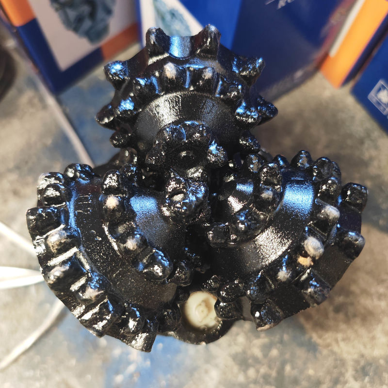 Cone Mill Roller Bearing Bits With Sintered Carbide Teeth For Water Well Drilling