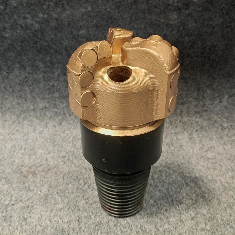 Diamond 98mm 3 Blade Pdc Arc Angle Drill Bit For Water Well Coal Mine Drilling