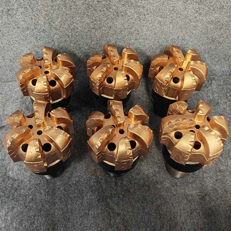 5 78-6 Alloy Steel PDC Bits For Soft To Medium Soft Formations With Improved Performance