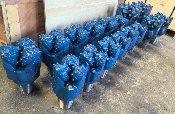 Mining Tricone Tooth Bit Mine Rotary Tricone Bit Hard Rock Drilling Bits